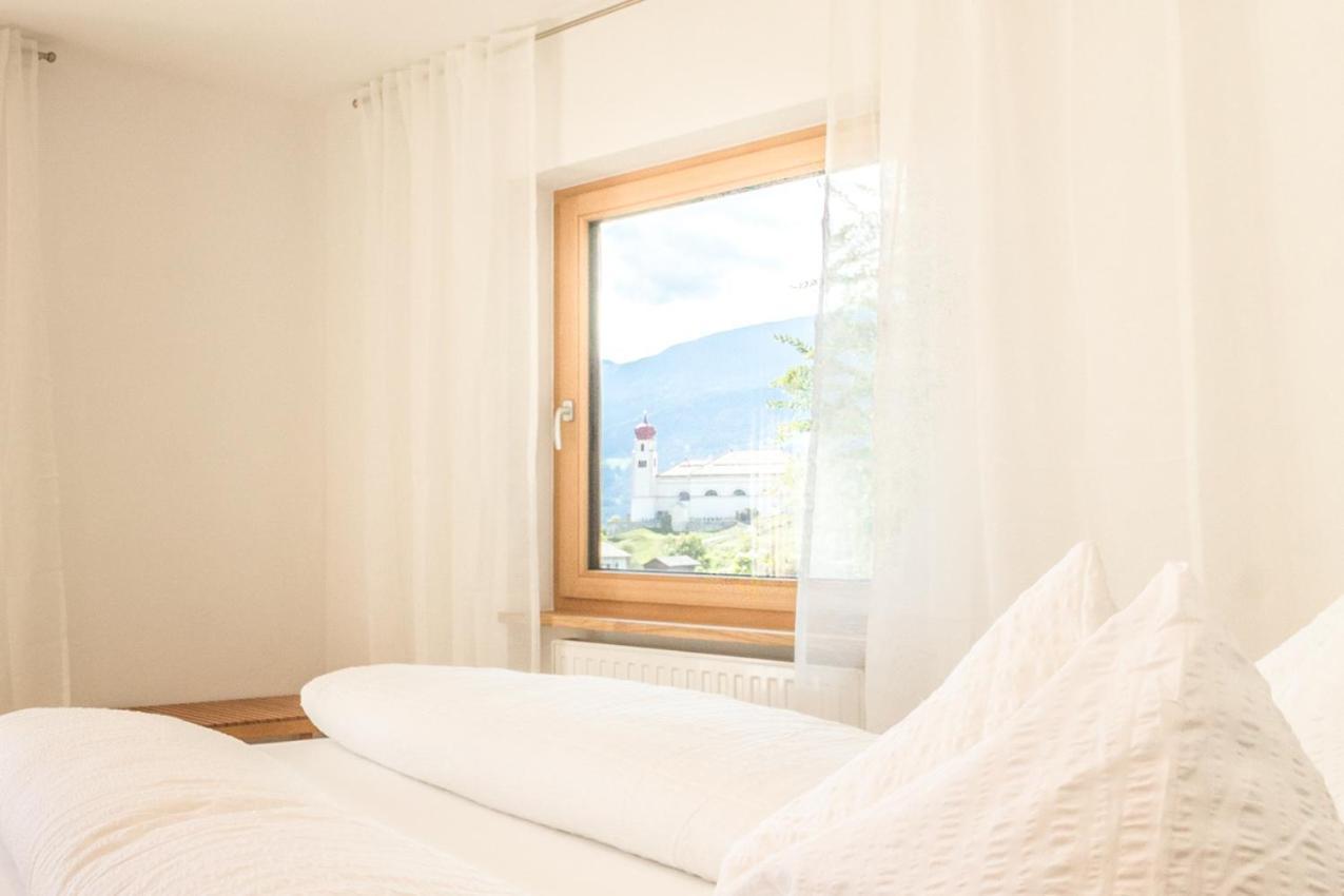 Apartment La Brunella ไลออน ภายนอก รูปภาพ